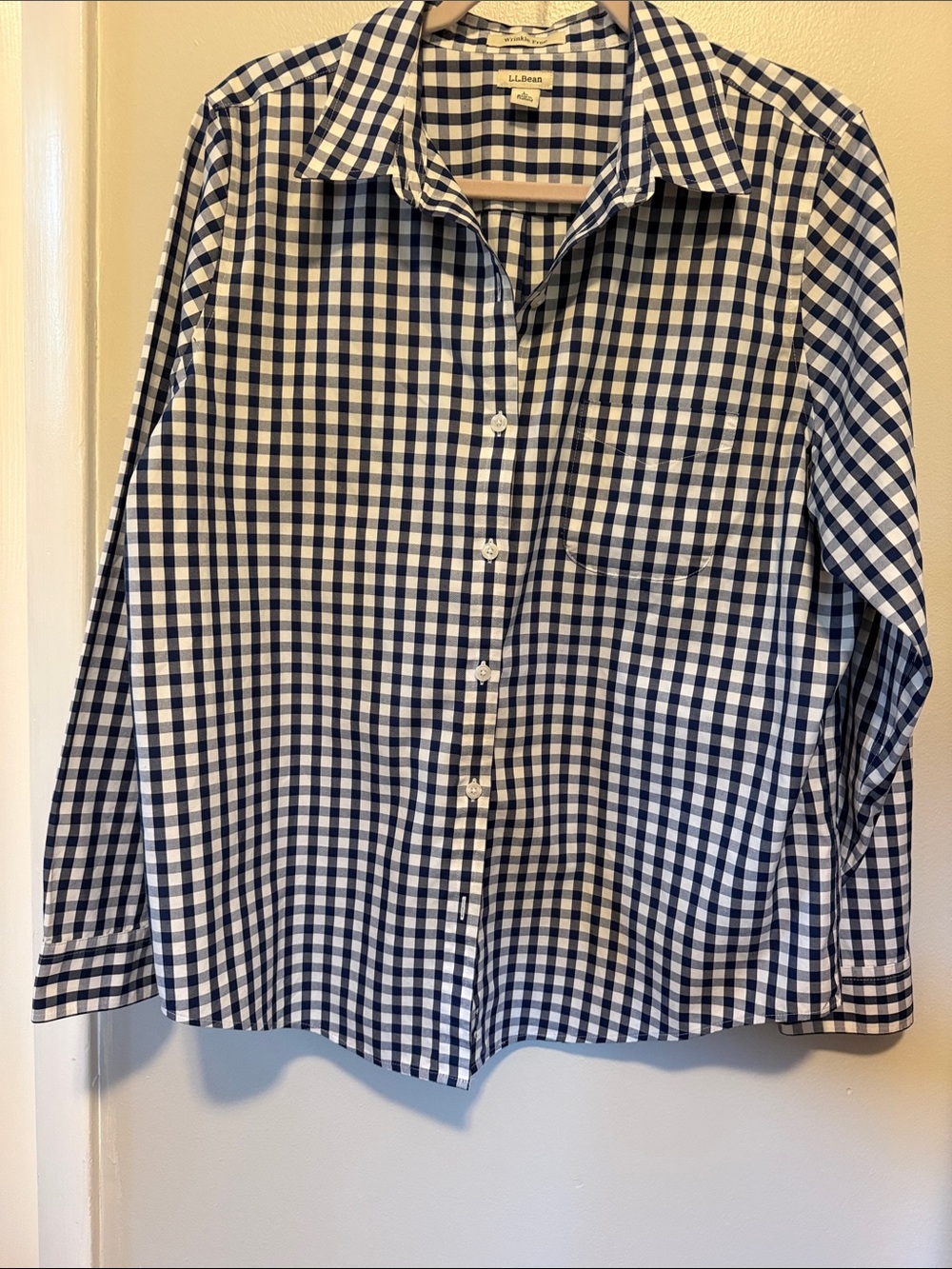 L.L. Bean Men's Navy and White Gingham Button-Down Shirt Large
